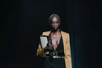 Look 5